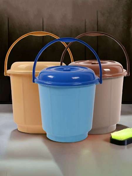 Kuber Industries Plastic Bucket with Lid